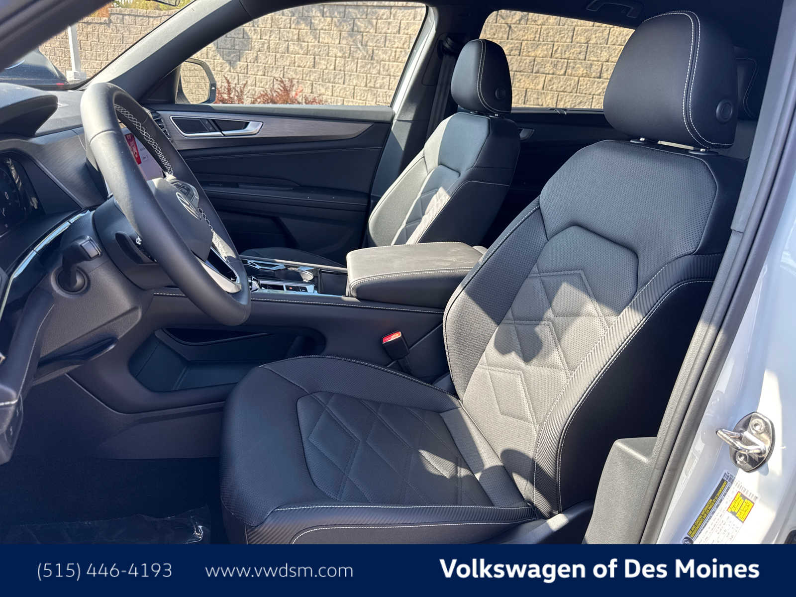 2026 Volkswagen Atlas Cross Sport SE Technology photo 10