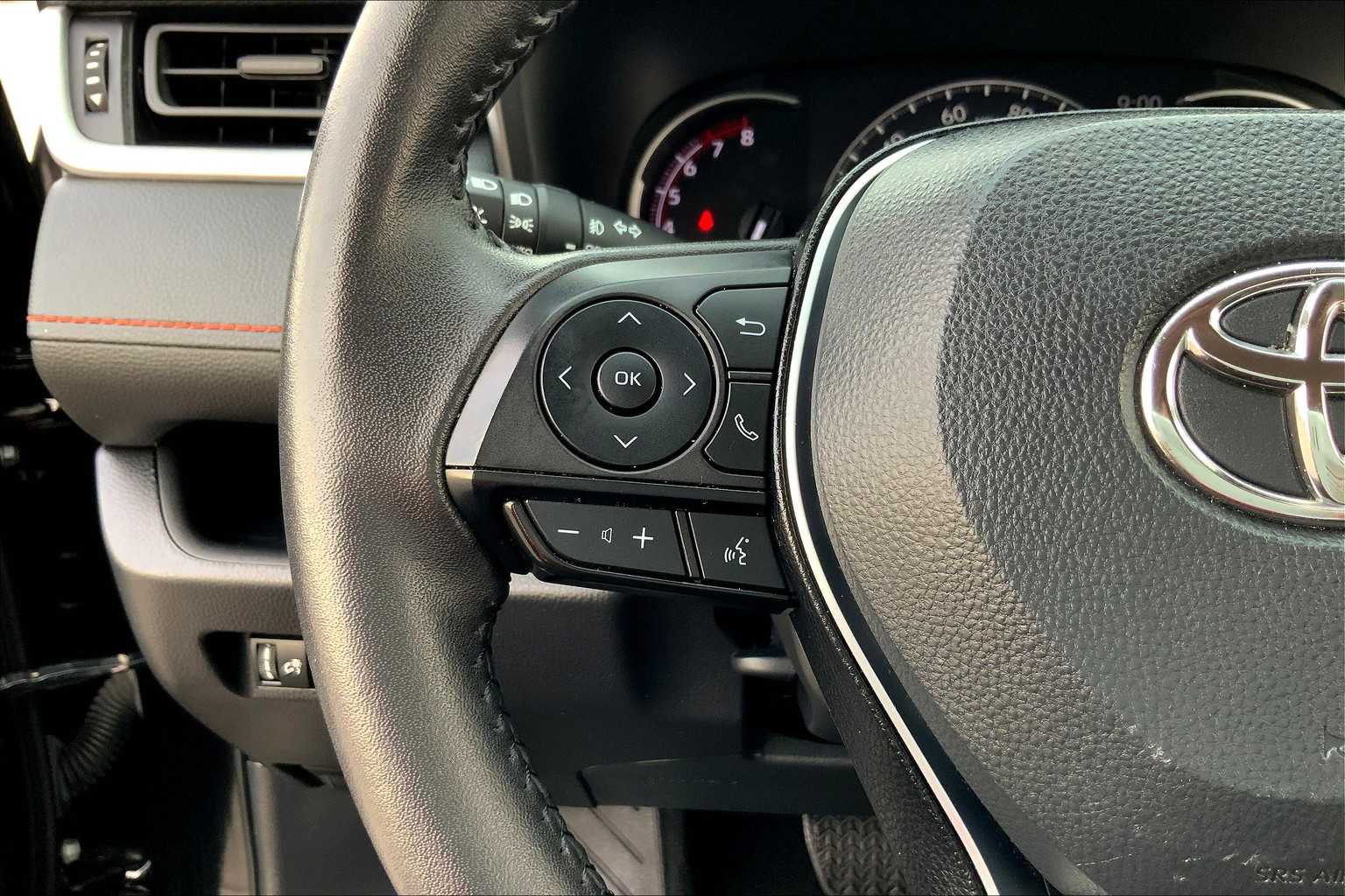 2024 Toyota RAV4 Adventure photo 18