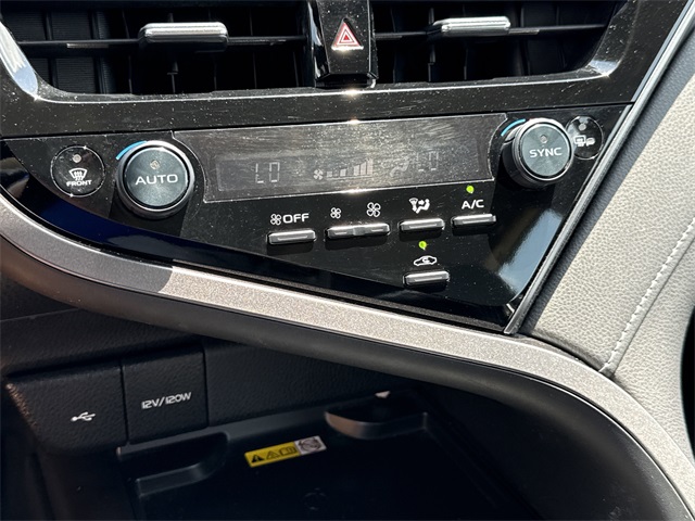 2023 Toyota Camry XSE photo 24
