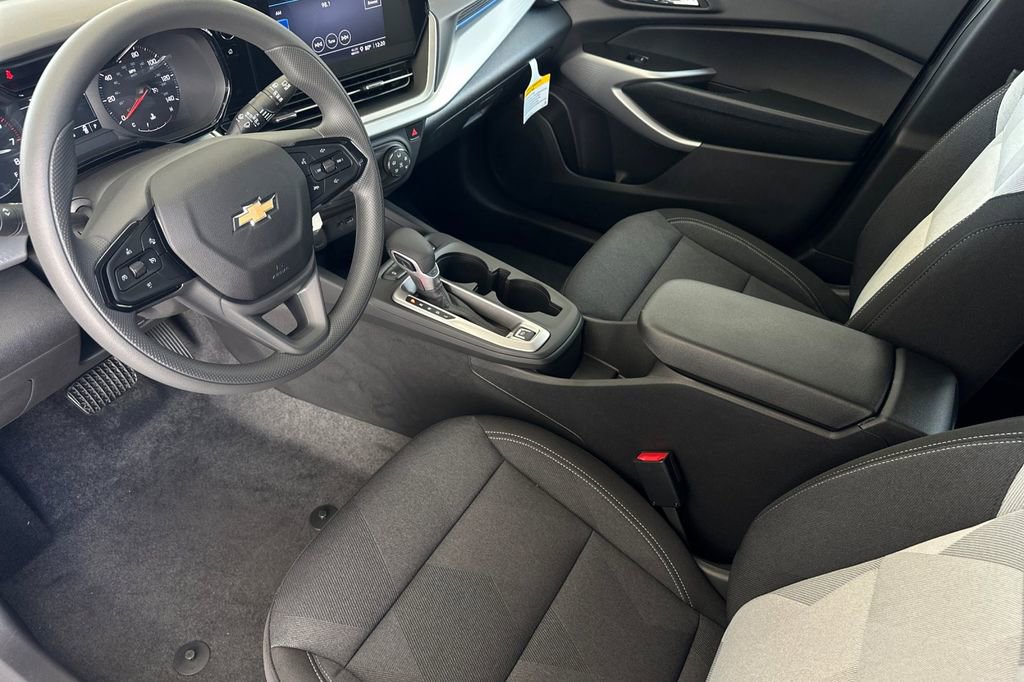 2026 Chevrolet Trax LS photo 10