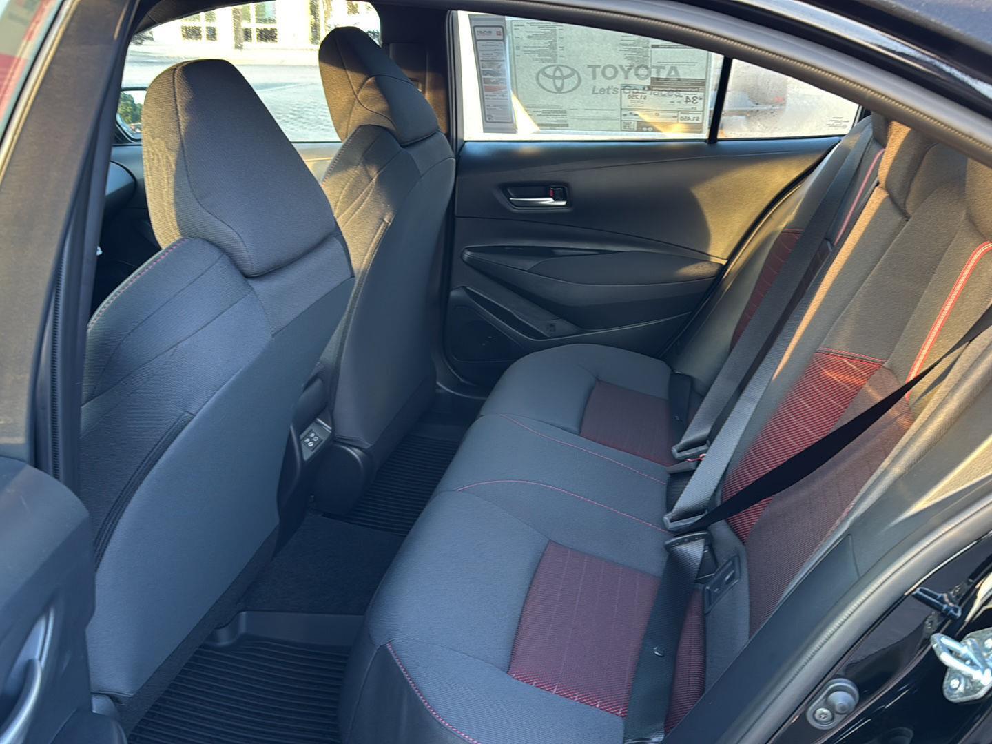 2026 Toyota Corolla SE photo 9