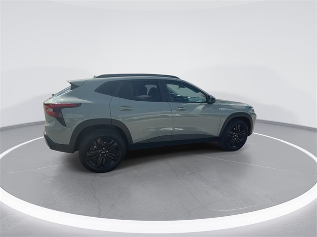 2025 Chevrolet Trax ACTIV photo 9