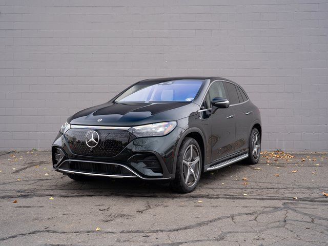 2023 Mercedes-Benz EQE SUV Base's photo