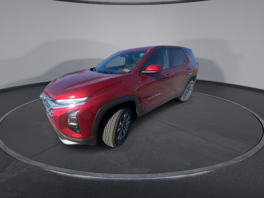 2026 Chevrolet Equinox LT photo 4