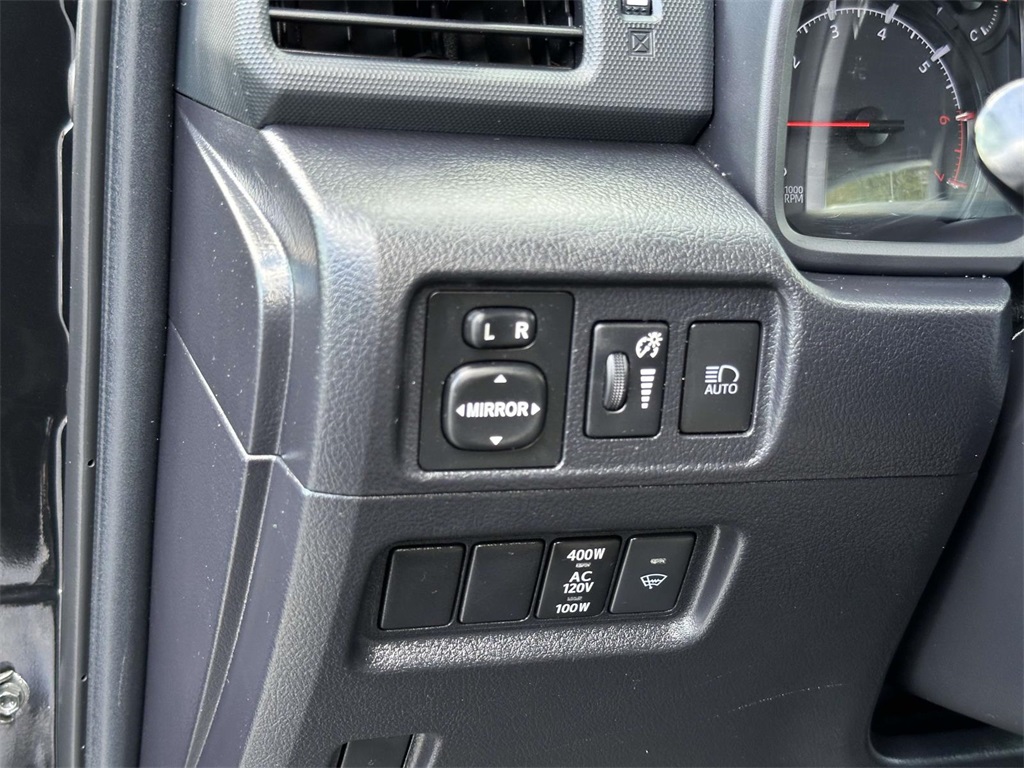 2024 Toyota 4Runner SR5 photo 6
