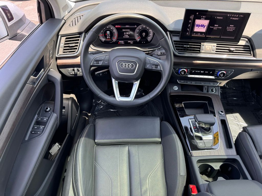 2024 Audi Q5 45 S line Premium Plus photo 11