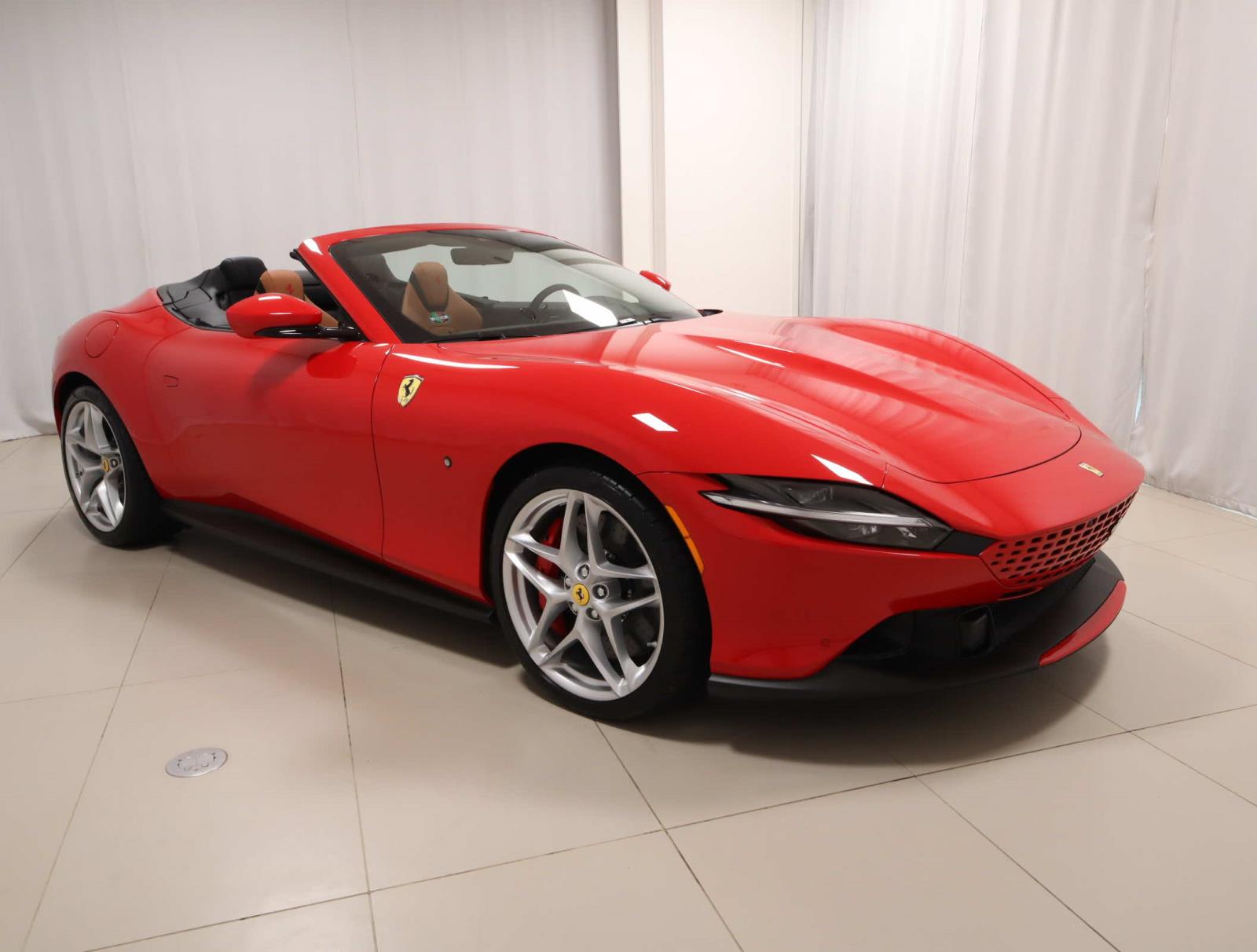 2025 Ferrari Roma Spider photo 8