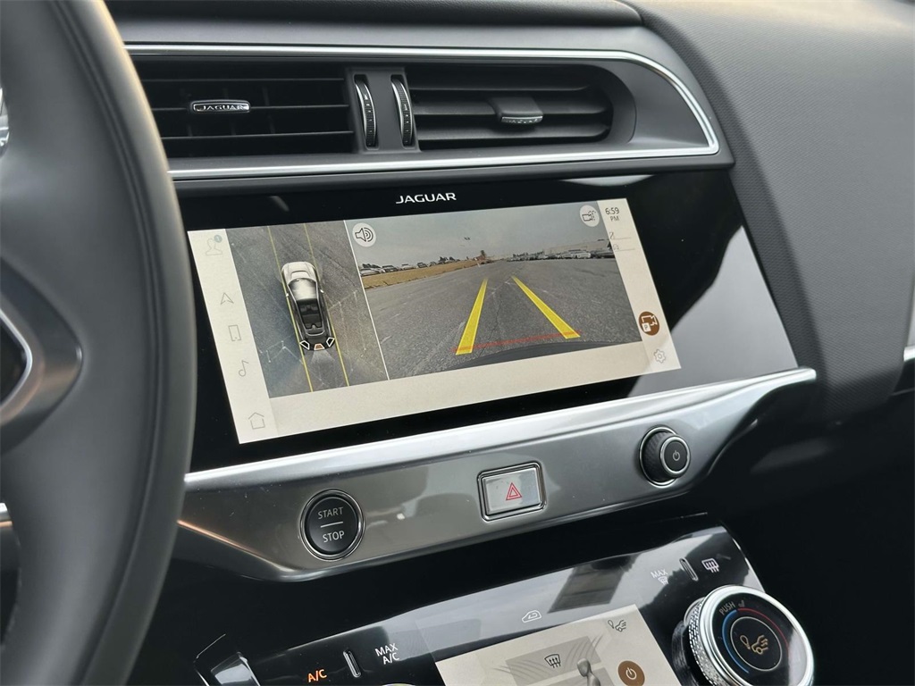 2024 Jaguar I-PACE HSE photo 4