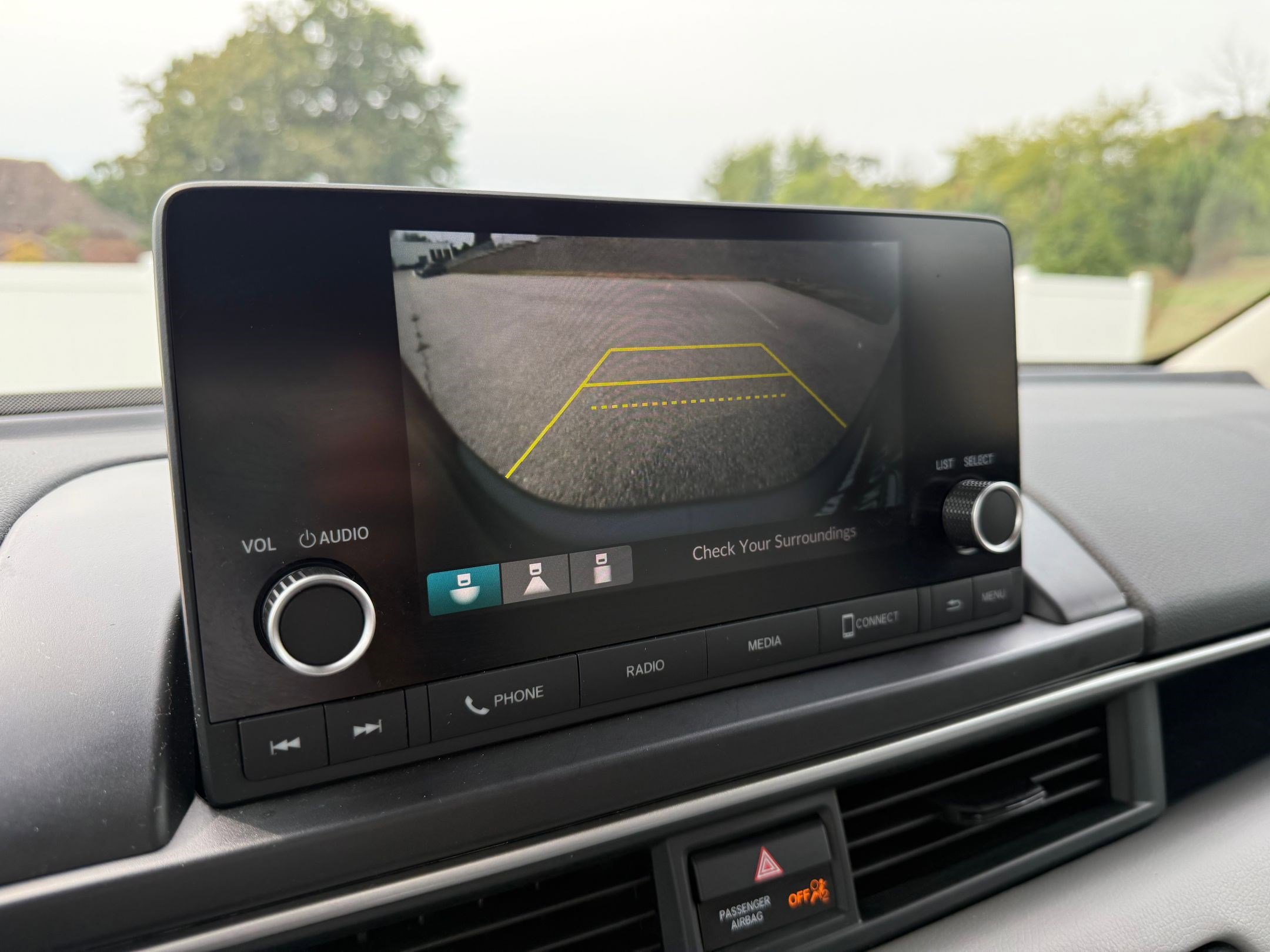 2024 Honda Pilot LX photo 22