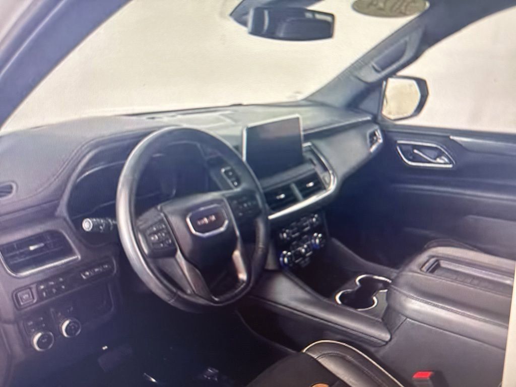 2024 Gmc Yukon XL AT4 photo 4
