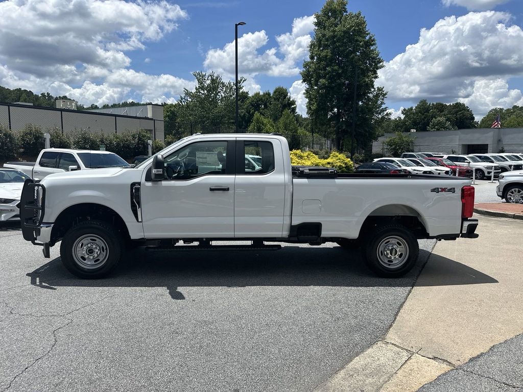 2024 Ford F-250 XL photo 4