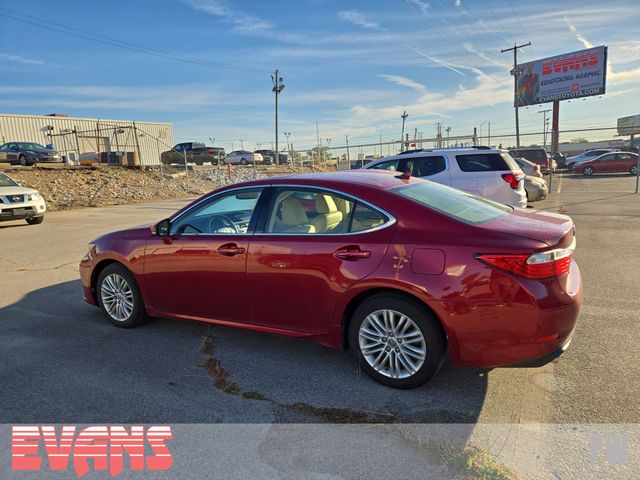 2014 Lexus ES 350 photo 3