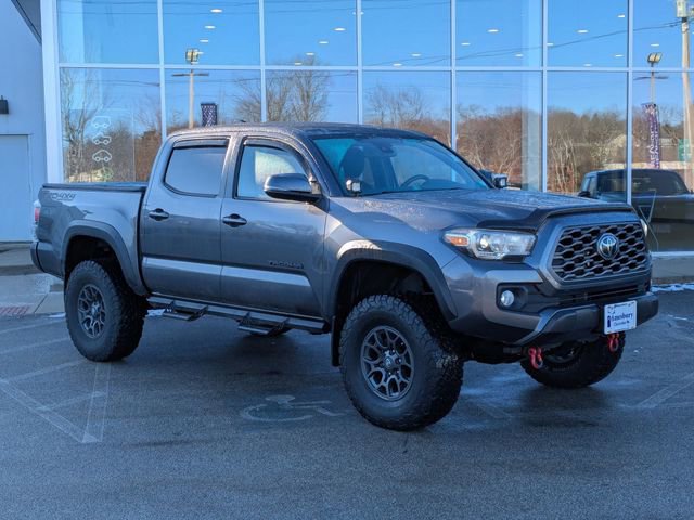 2021 Toyota Tacoma TRD Off Road's photo