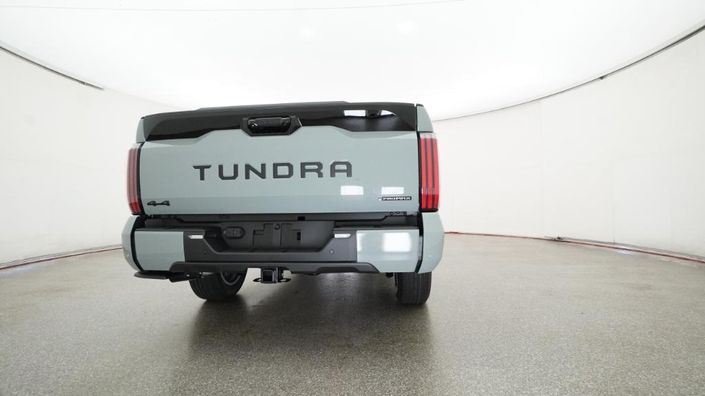 2025 Toyota Tundra Platinum CrewMax photo 2