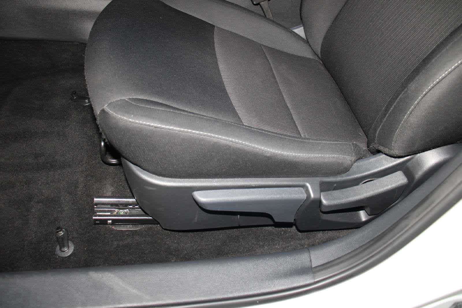 2024 Nissan Sentra SV photo 15