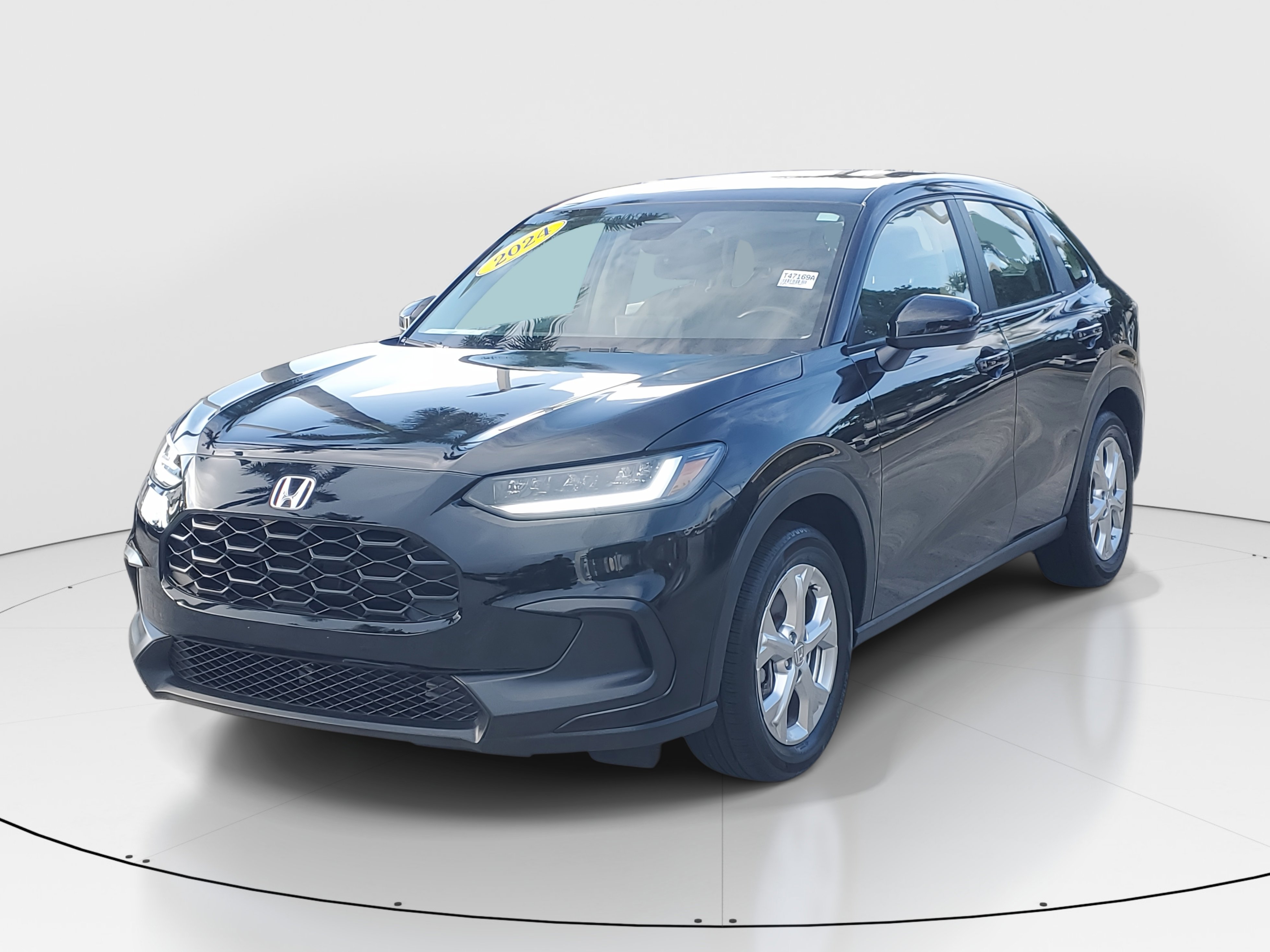 2024 Honda HR-V LX photo 4