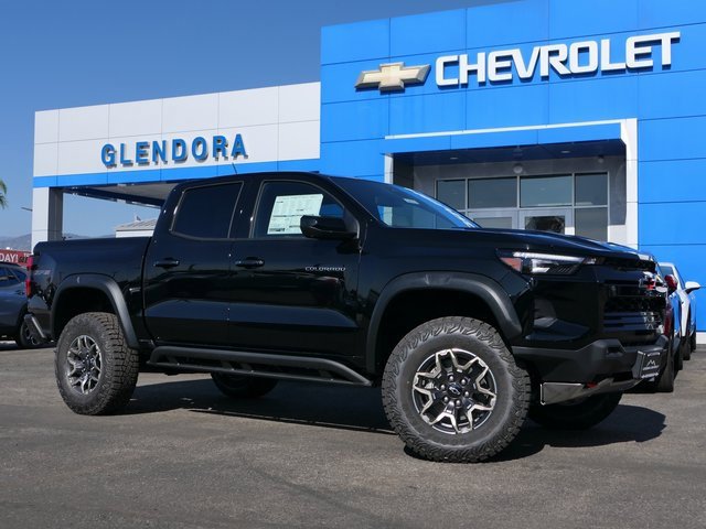 2026 Chevrolet Colorado ZR2's photo
