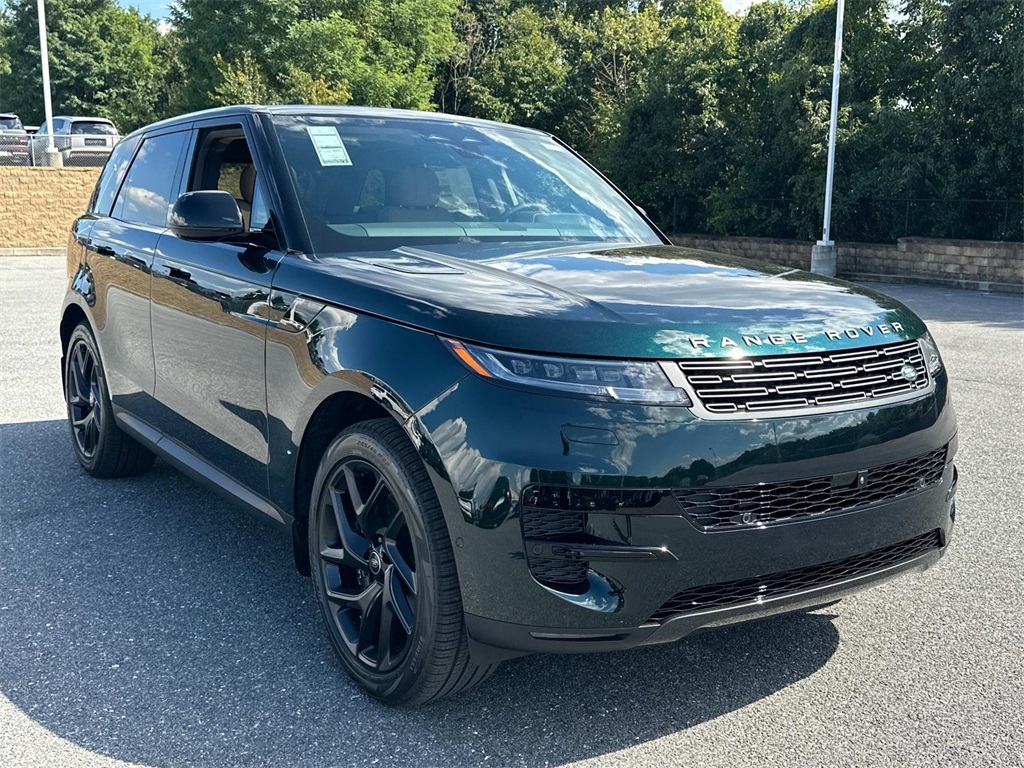 2025 Land Rover Range Rover Sport SE photo 9