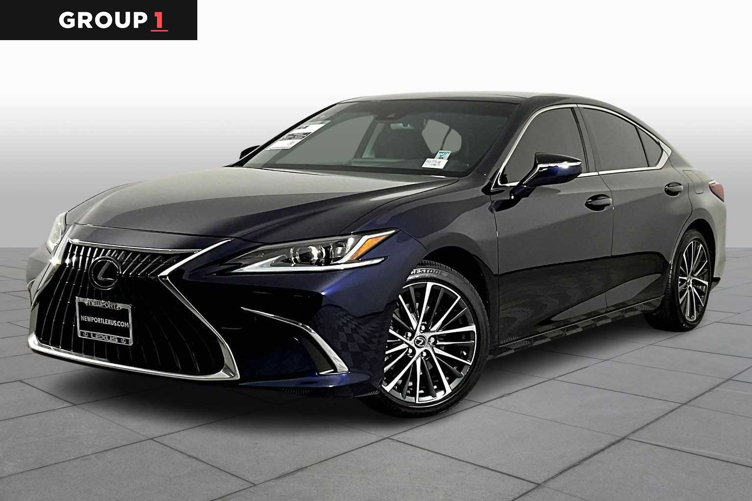 2024 Lexus ES 350's photo