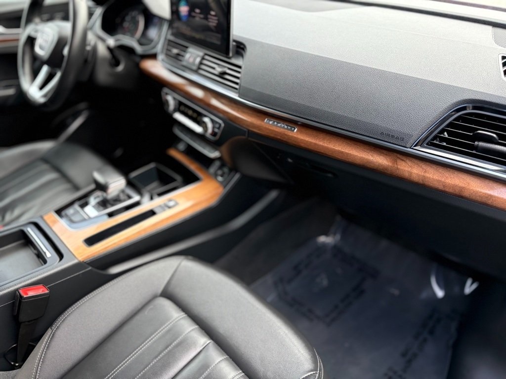2022 Audi Q5 45 S line Premium photo 26
