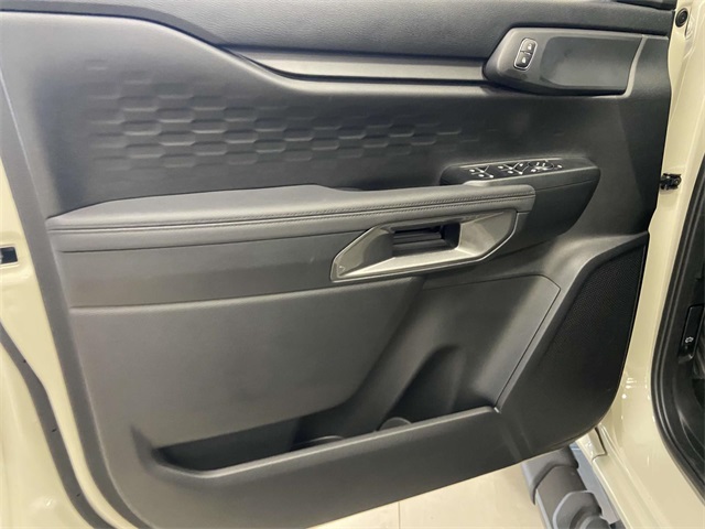2025 Ford Ranger XLT photo 11