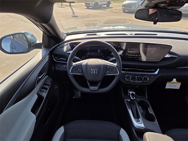2025 Buick Envista Preferred photo 30