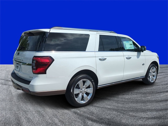 2024 Ford Expedition King Ranch MAX photo 3