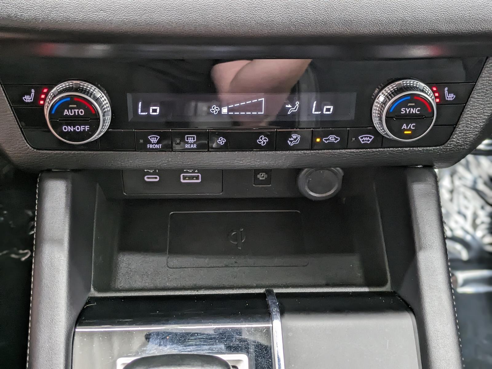 2022 Mitsubishi Outlander SE photo 29
