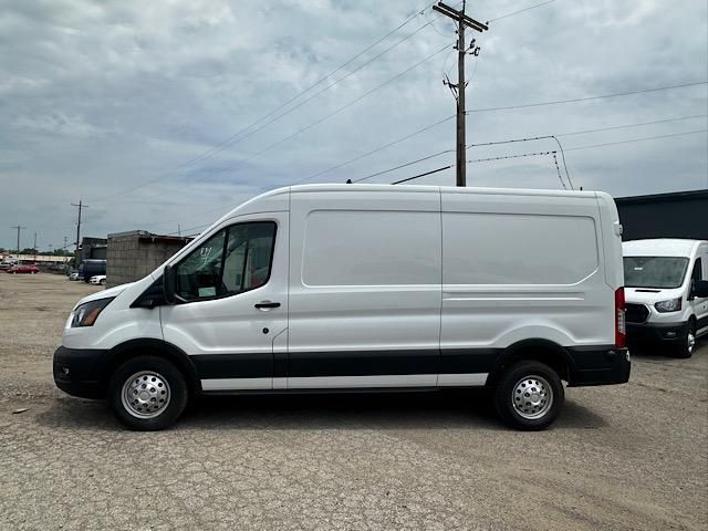 2024 Ford Transit Cargo Van photo 4