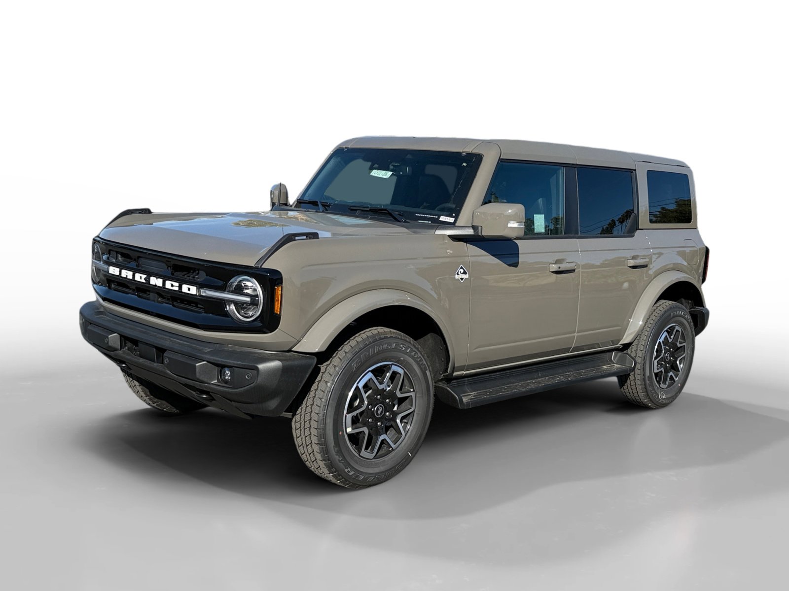 2025 Ford Bronco 4-Door Outer Banks's photo