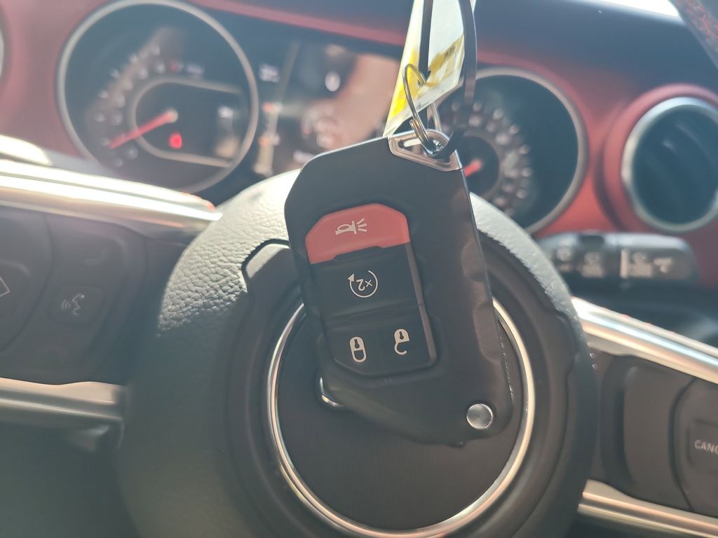 2018 Jeep Wrangler Unlimited Rubicon photo 26