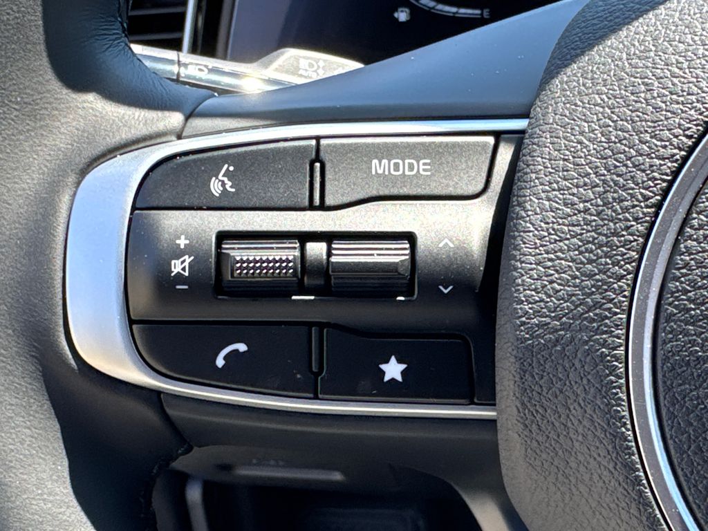 2025 Kia Sportage EX photo 23