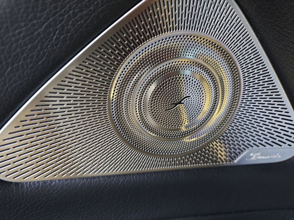 2025 Mercedes Benz S 580 4MATIC photo 25
