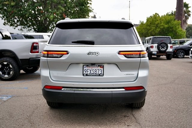 2023 Jeep Grand Cherokee Laredo photo 8