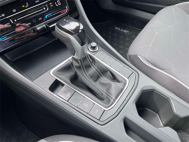 2025 Volkswagen Jetta 1.5T Sport photo 20