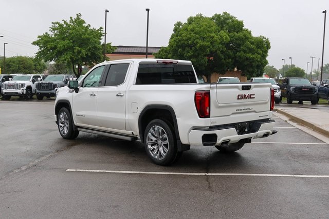 Used 2023 White GMC Denali image 4