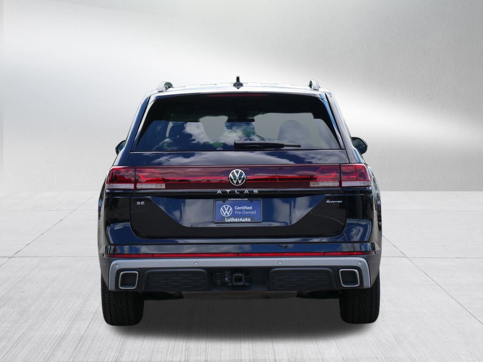 2025 Volkswagen Atlas Peak Edition SEL photo 4