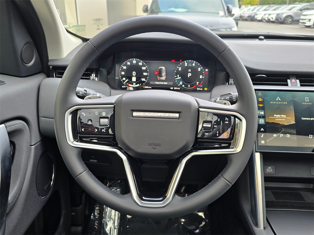 2025 Land Rover Discovery Sport S photo 10