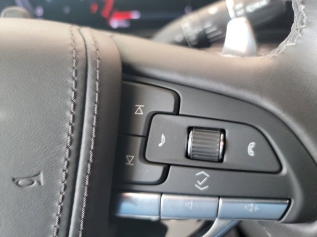 2023 Cadillac Escalade V-Series photo 17