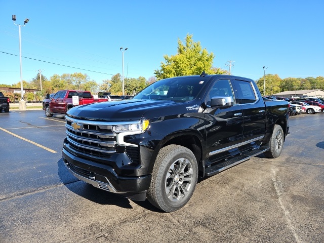 2026 Chevrolet Silverado 1500 High Country photo 4