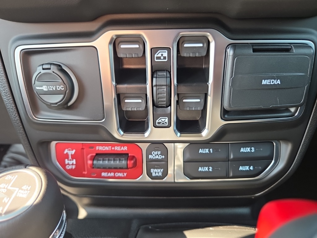 2025 Jeep Gladiator Rubicon photo 21
