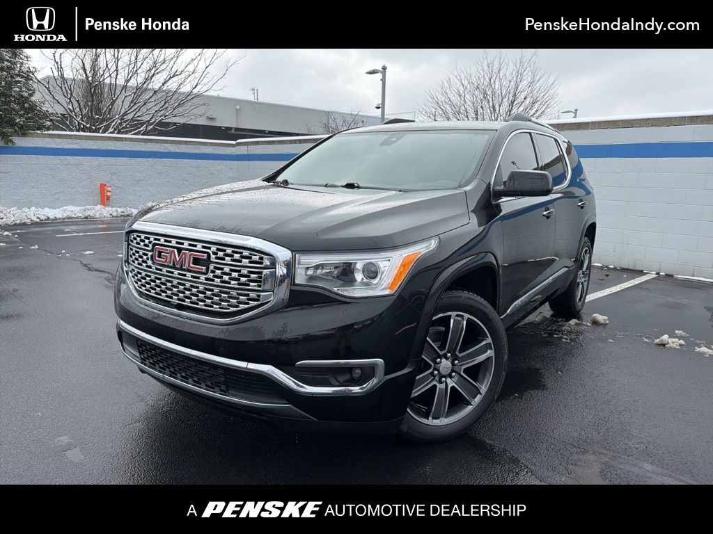 2017 GMC Acadia Denali's photo