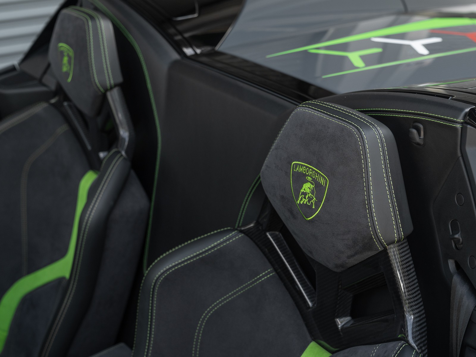 2016 Lamborghini Huracan LP 610-4 Spyder photo 23