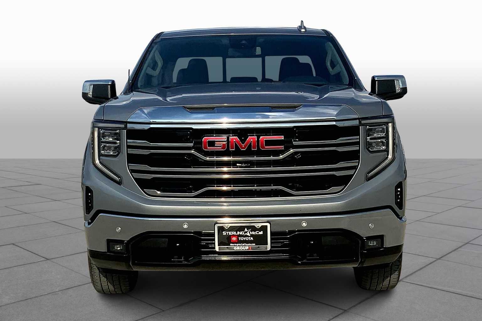 2023 Gmc Sierra 1500 SLT photo 3