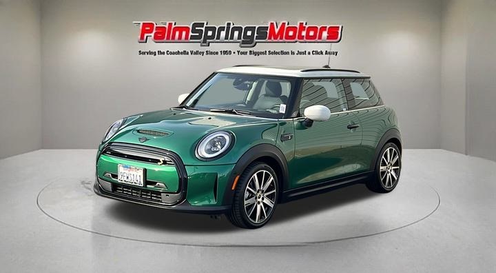 Used 2023 MINI Hardtop 2 Door SE with VIN WMW13DJ09P2T77214 for sale in Palm Springs, CA