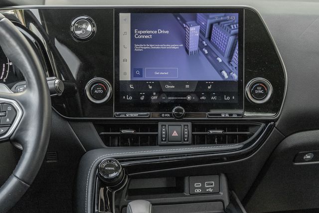 2022 Lexus NX 350h photo 5