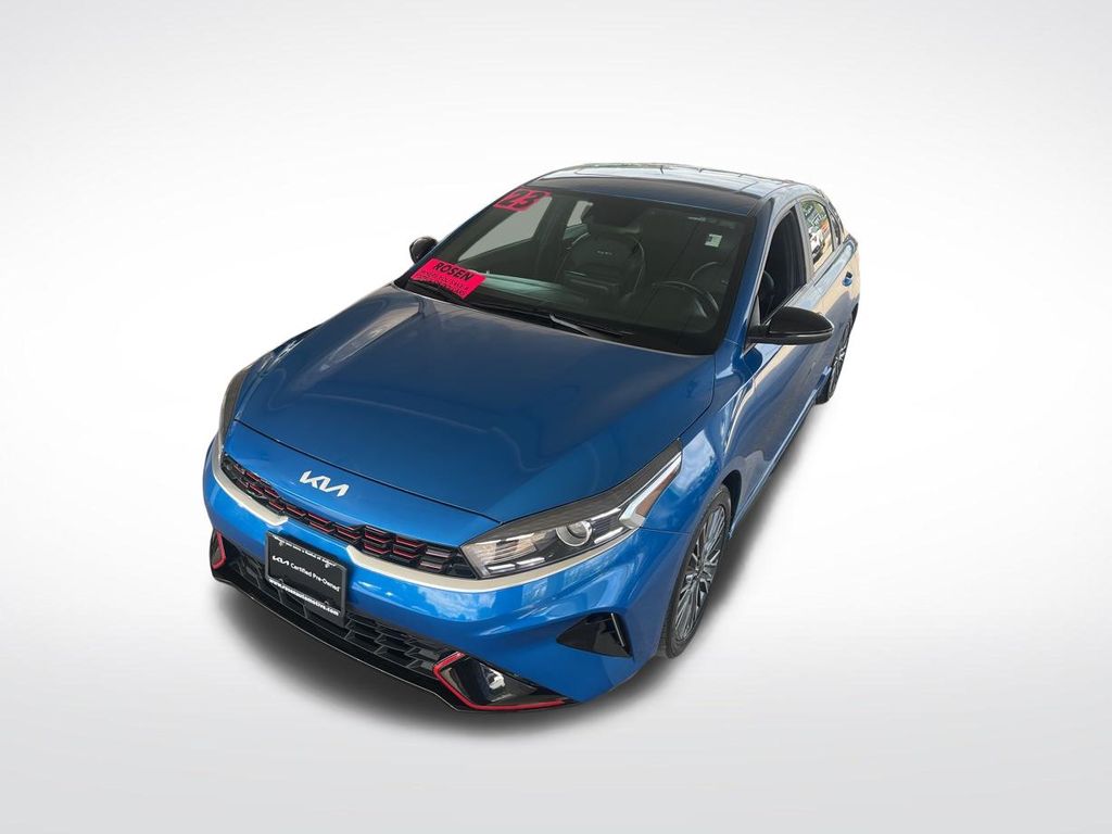 2023 Kia Forte GT-Line photo 32