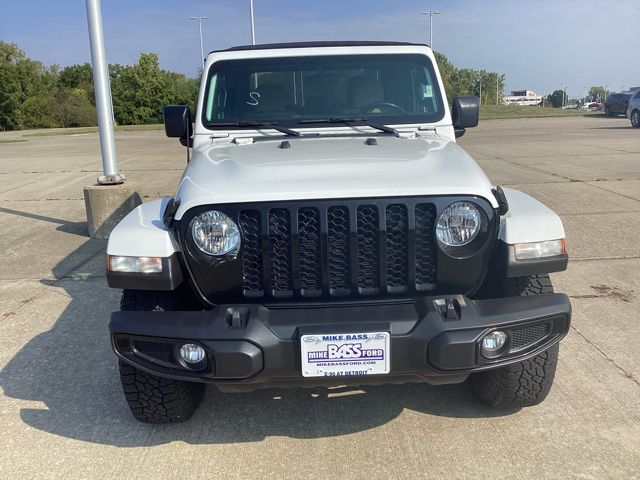 2021 Jeep Gladiator Willys photo 3