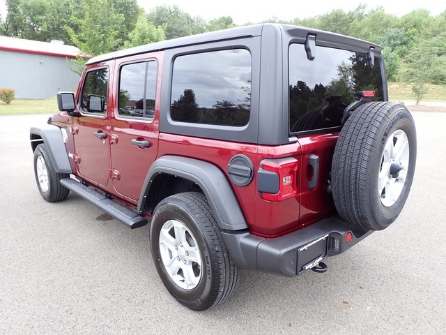 2021 Jeep Wrangler Unlimited Sport S photo 3