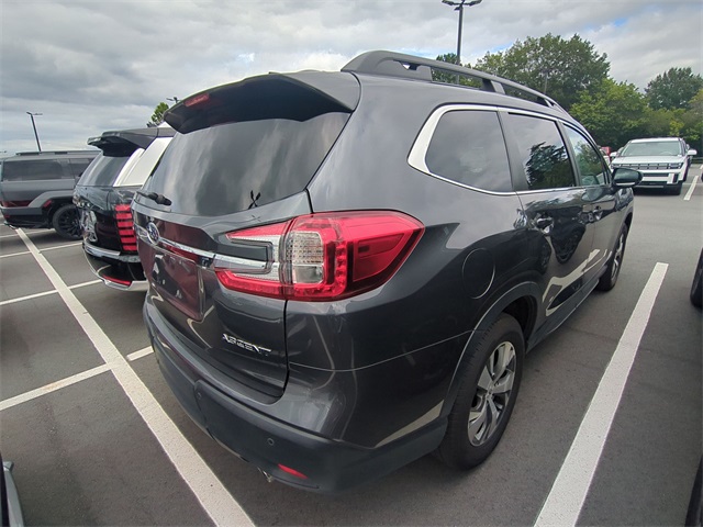 2024 Subaru Ascent Premium photo 5